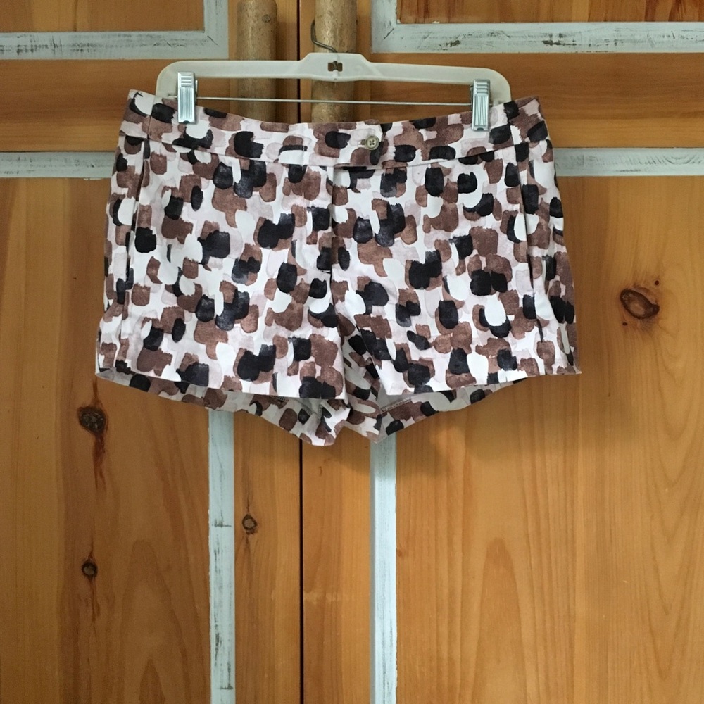 J Crew Classic Stretch Patterned Shorts. Size 8. - Picture 4 of 7